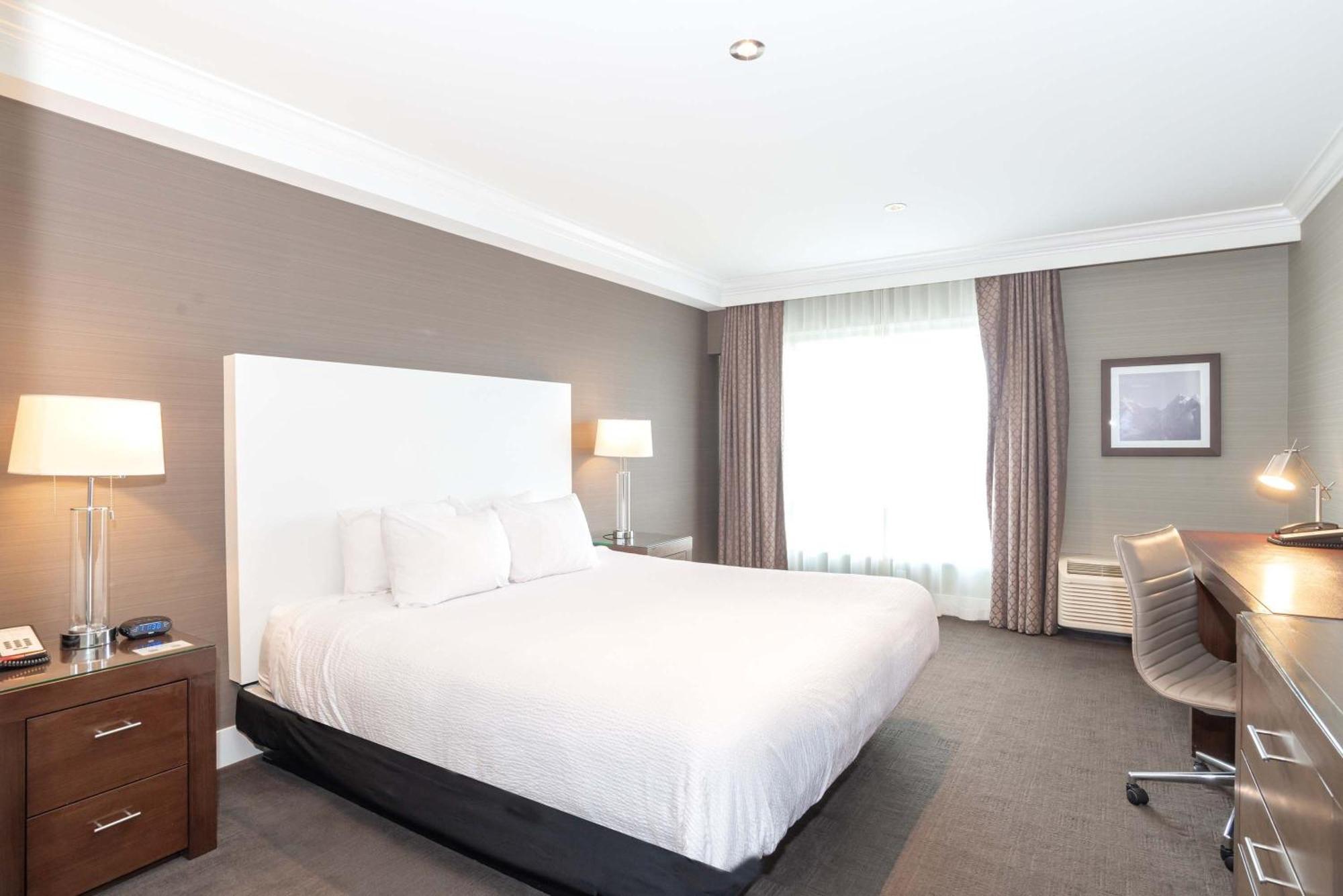 Sandman Hotel Abbotsford Airport Zewnętrze zdjęcie