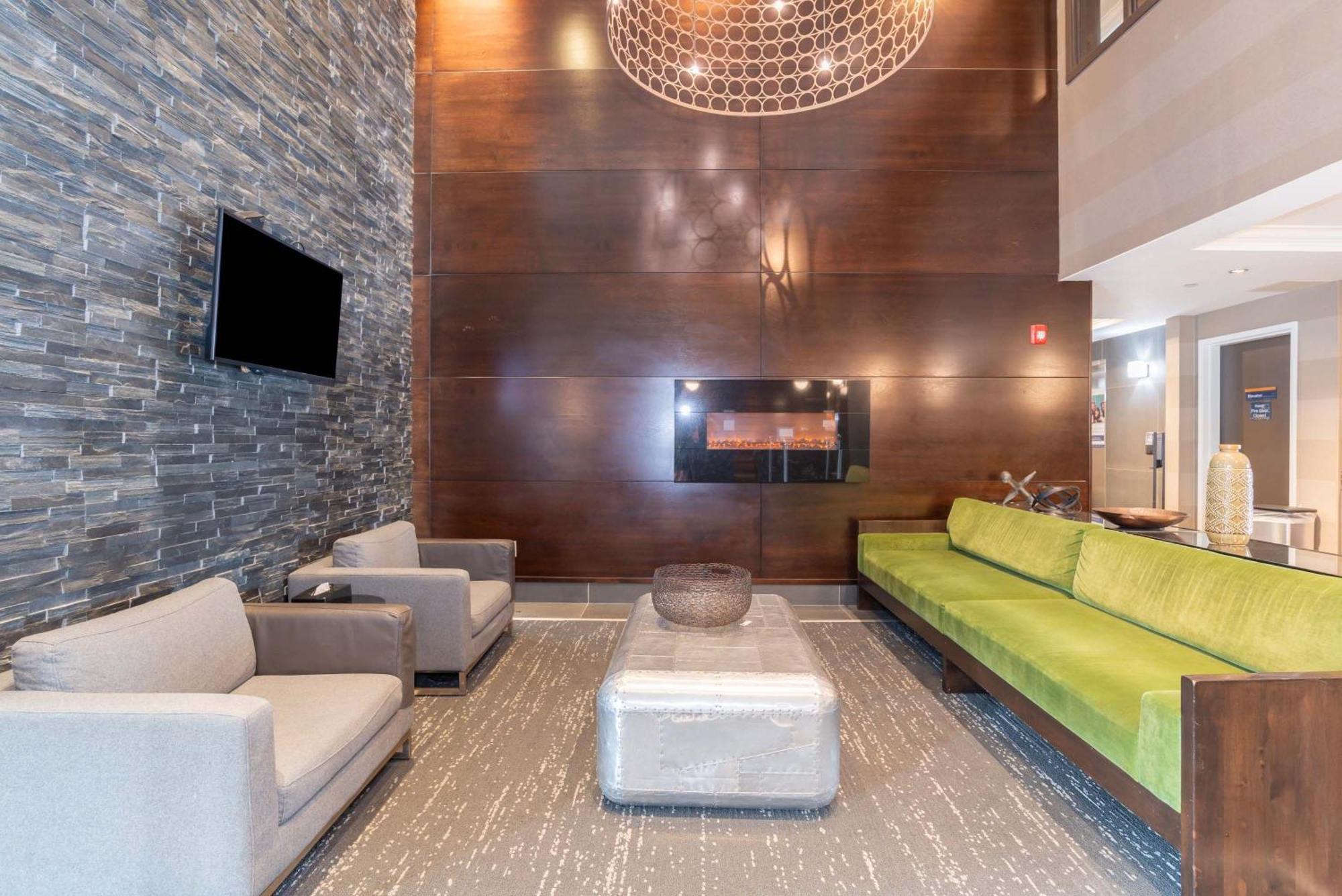 Sandman Hotel Abbotsford Airport Zewnętrze zdjęcie