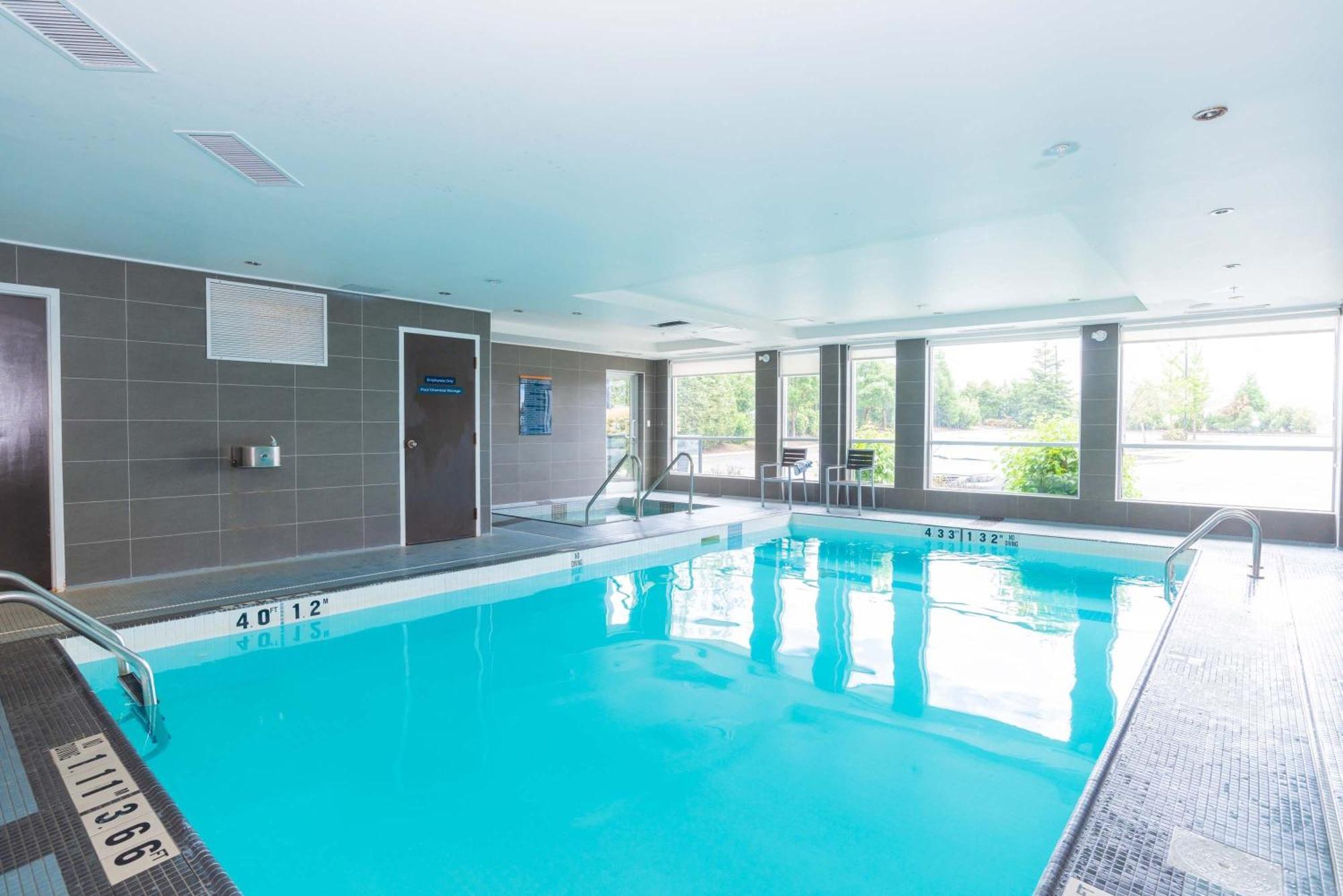 Sandman Hotel Abbotsford Airport Zewnętrze zdjęcie