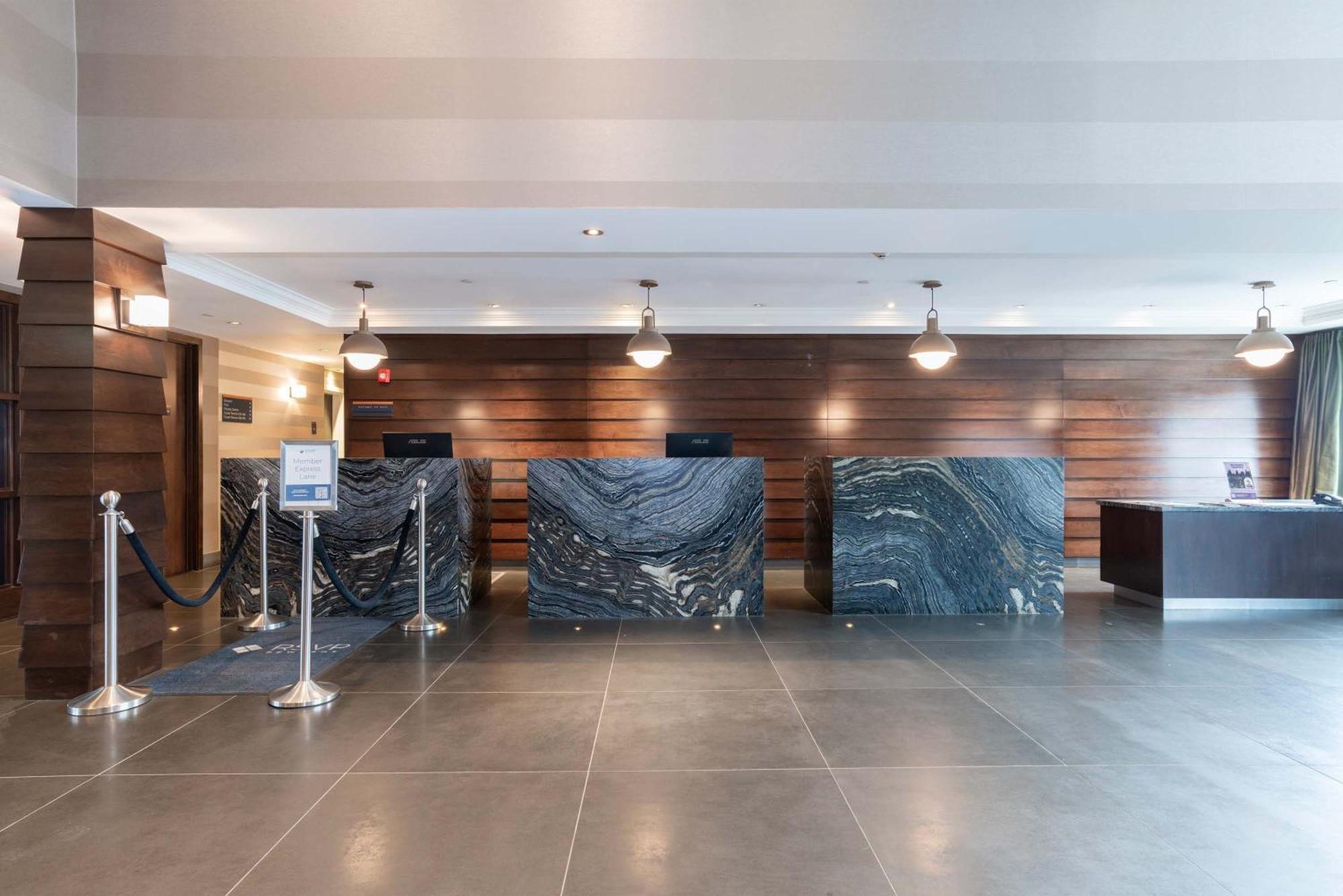 Sandman Hotel Abbotsford Airport Zewnętrze zdjęcie